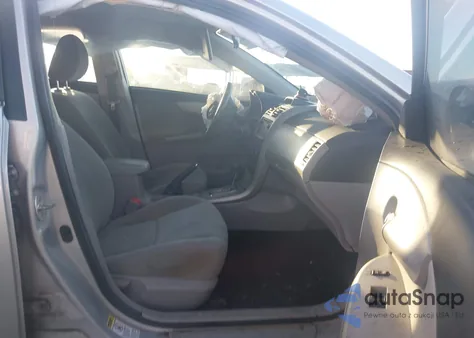 2013 Toyota Corolla Le z USA, uszkodzony, nr VIN 2T1BU4EE6DC117506